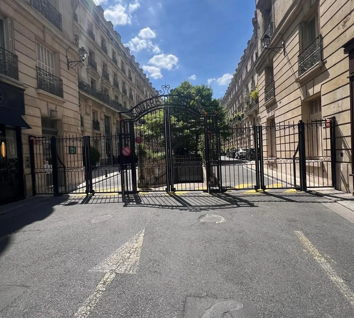 Luxury Flat Etoile Champs Elysee Paris 0*,  Frankrig